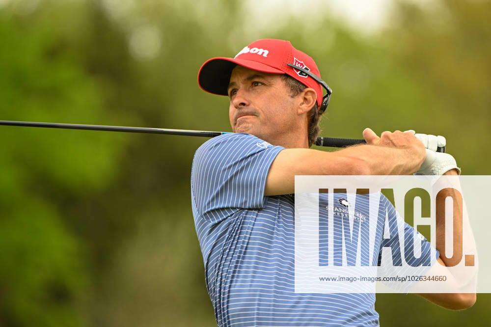 AUSTIN, TX - MARCH 22: Kevin Kisner (USA) watches his tee shot on 3 during Rd1 of the WGC Dell Technologies Match Play at Austin Country Club on March 22, 2023 in Austin, Texas. (Photo by Ken Murray Icon Sportswire) GOLF: MAR 22 PGA, Golf Herren - World Golf Championships-Dell Technologies Match Play Icon230322032
