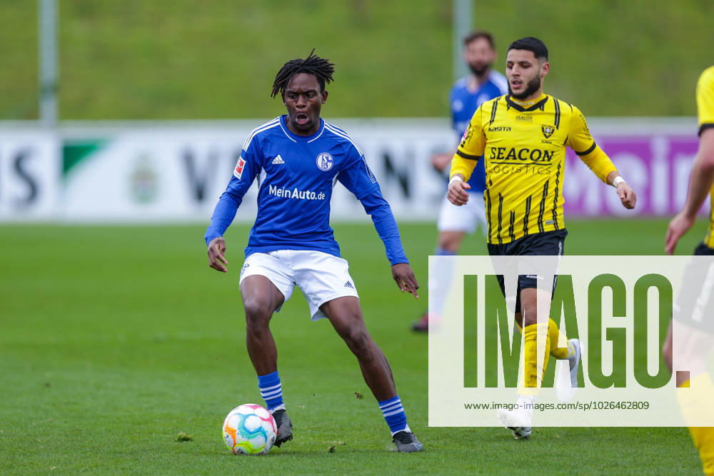 football, season 2022 2023, test match, FC Schalke 04 VVV Venlo, Ngufor Anubodem FC Schalke 04 Gelsenkirchen NRW Germany xRHR PHOTOx