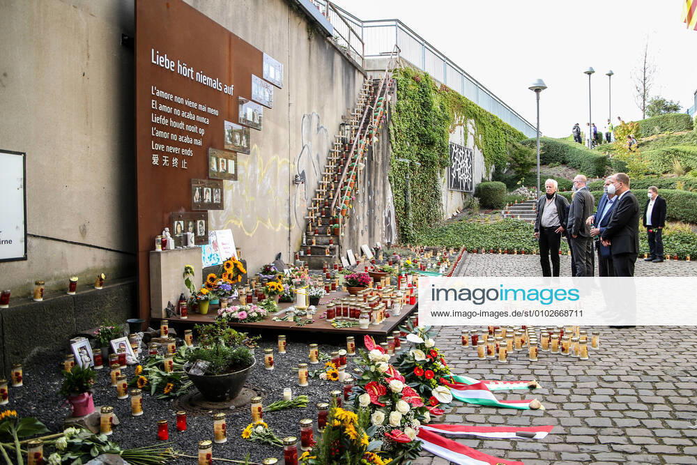 Commemoration of the 10th anniversary of the Loveparade catastrophe, Duisburg 24 07 2020 Jürgen Widera Pfarrer , Dr Joachim Stamp FDP, Deputy Prime Minister NRW , Jürgen Thiesbonenkamp Member of the Board of Trustees of the Foundation Duisburg 24 7 202