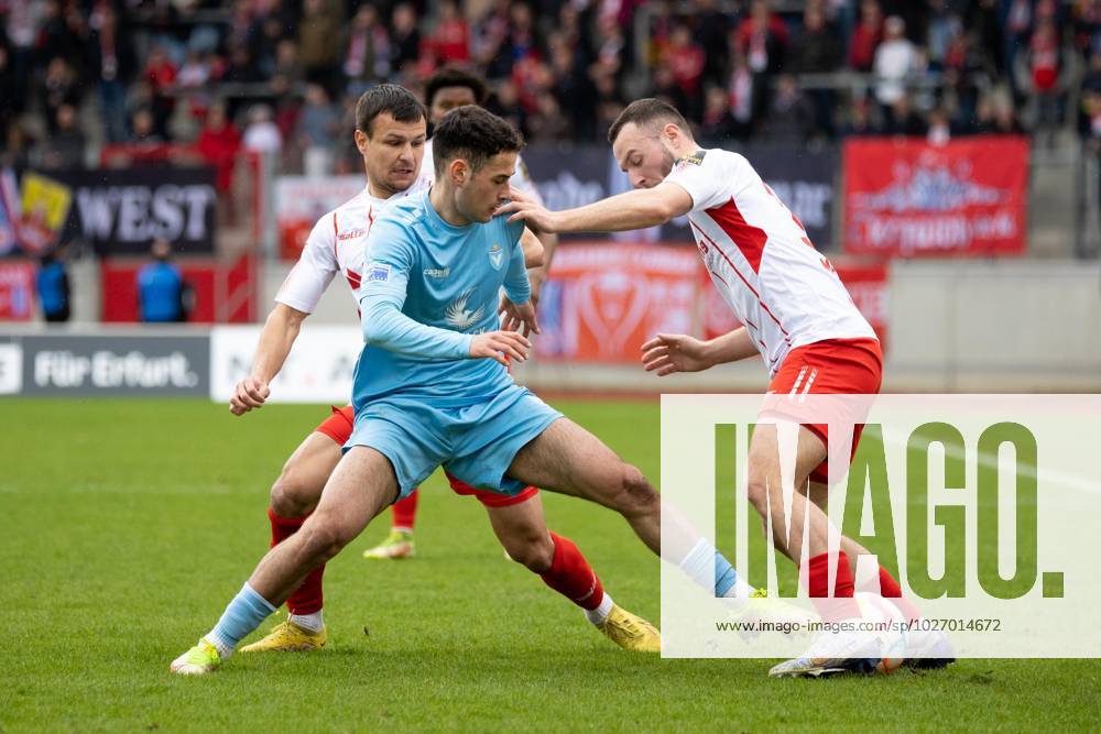 Regionalliga Nordost FC Rot Weiß Erfurt vs FC Viktoria 1889 Berlin Erfurt 01 04 2023 Artur Mergel 31 FC Rot Weiß Erfurt vs Shalva Ogbaidze 18 FC Viktoria 1889 Berlin Regionalliga Nordost FC Rot Weiß Erfurt vs FC Viktoria 1889 Berlin Steigerwaldstadion Erfurt 01 04 2023