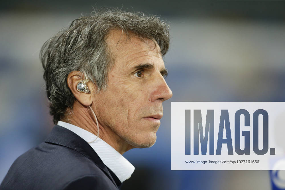 Gianfranco Zola former Italian television commentator paramount plus first the Serie A football match between SSC Napoli and AC Milan. _BP18863
