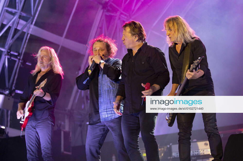 Bernd Römer, Martin Becker, Claudius Dreilich and Christian Liebig von Karat live at the cathedral steps Open Air 2020 on the cathedral square Erfurt, 28 07 2020 Foto:xM.xKremerx xFuturexImage