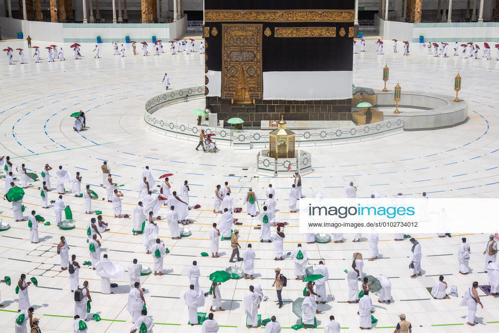 (200729) -- MECCA, July 29, 2020 (Xinhua) -- Pilgrims circumambulate the sacred site Kaaba in the Grand Mosque in Mecca, Saudi Arabia on July 29, 2020. Muslim pilgrims on Wednesday embarked on the first day of their Hajj rituals in the holy city of Mecca, Saudi Arabia, according to a statement by Saudi ministry of media. The pilgrims started the major Islamic pilgrimage after finishing four days of hotel isolation in Mecca and prior to that a week-long quarantine at home, as part of the preventative measures to guard against COVID-19. (Saudi Arabia s Ministry of Media Handout via Xinhua) SAUDI ARABIA-MECCA-HAJJ