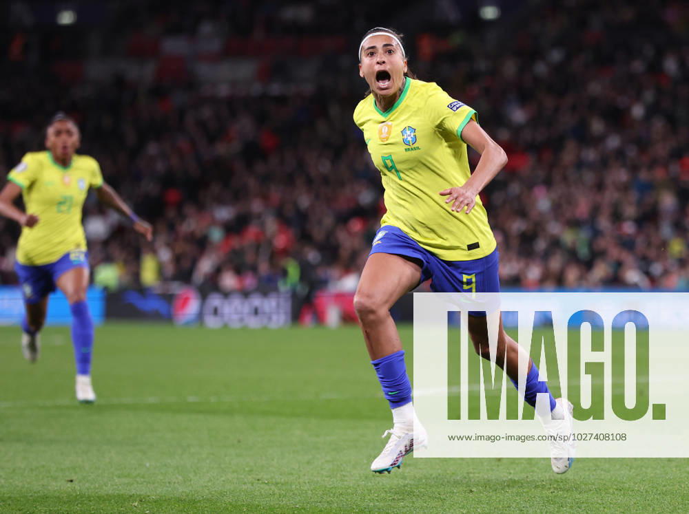 London, England, 6th April 2023. Andressa Alves of Brazil scores to make it 1-1 during the Women s CONMEBOL UEFA Finalissima match at Wembley Stadium, London. Picture credit should read: Paul Terry Sportimage . SPI-2352-0019