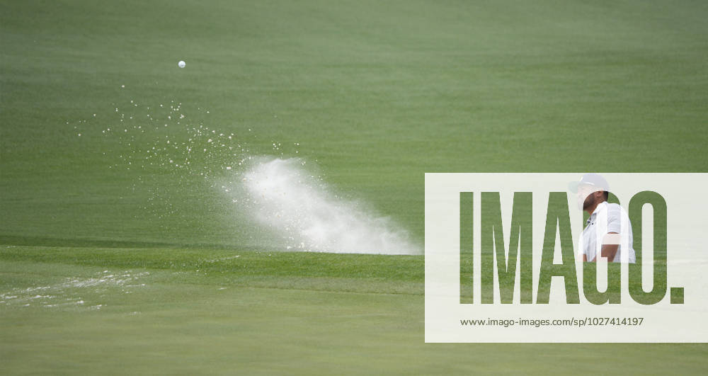 Tony Finau blasts from bunker at the second hole during the first round at the Masters tournament at Augusta National Golf Club in Augusta, Georgia on Thursday, April 6, 2023. AUG20230406261 BOBxSTRONG