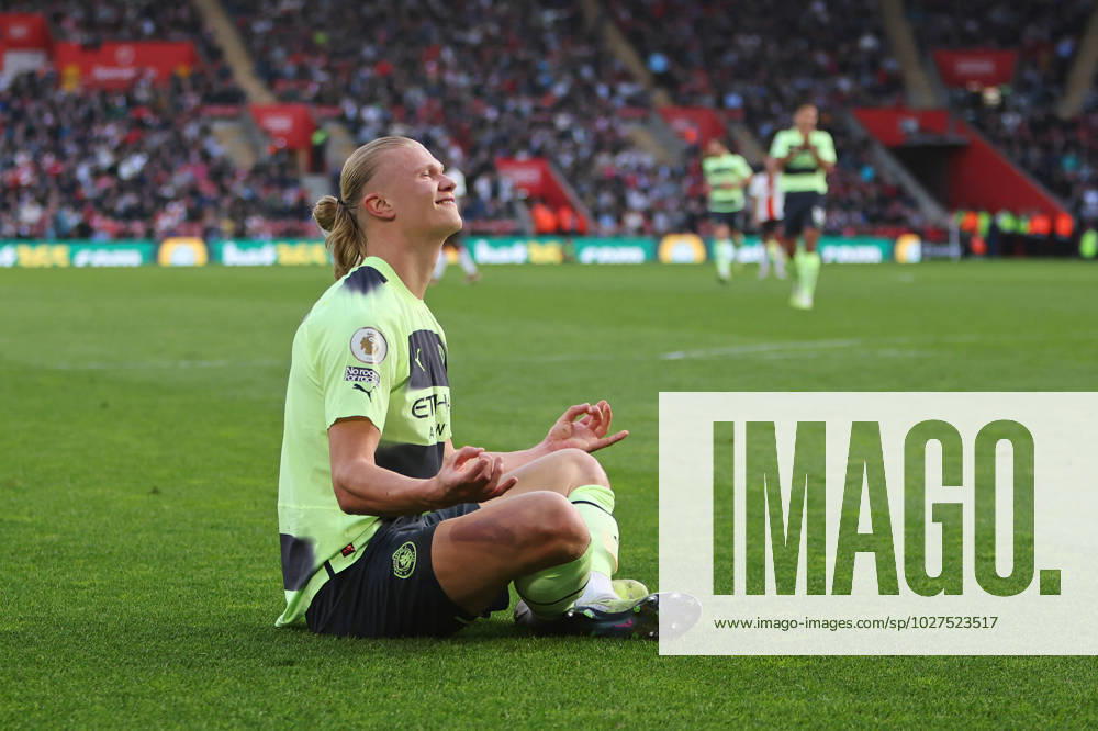 Football - 2022 2023 Premier League - Southampton vs Manchester City - St Mary s Stadium - Saturday 8th April 2023 Erling Haaland of Manchester City celebrates his second goal during the Premier League match at St Mary s Stadium Southampton COLORSPORT Shaun Boggust