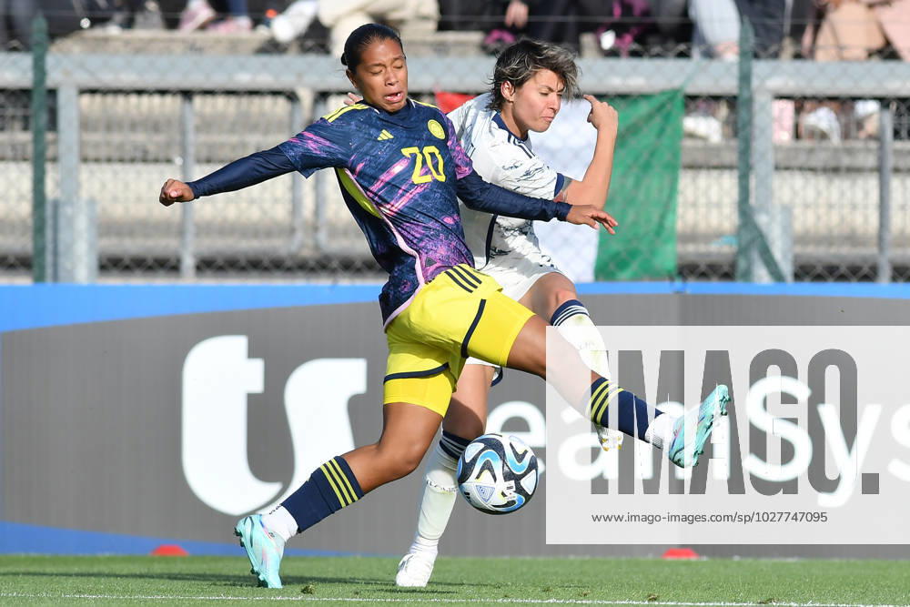 Monica Ramos Santana of Colombia,Valentina Giacinti of Italy during football woman friendly match Italy v Colombia,Rome, Italy ,April 11st, 2023 Fotografo01