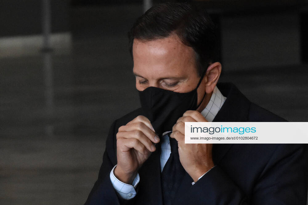 SÃO PAULO, SP - 31.07.2020: COLETIVA DE IMPRENSA JOÃO DORIA COVID19 - João Doria, (PSDB) Governor of São Paulo, during a press conference on measures to combat the Coronavirus, (COVID-19) this Friday, (31) at the Palácio dos Bandeirantes. During the press conference, Governor João Doria (PSDB) spoke about the invitation he received from President Jair Bolsonaro, (Without a Party) to visit the Ribeira Valley, and about the Coronavirus vaccine (COVID-19). x1943967x RobertoxCasimiro