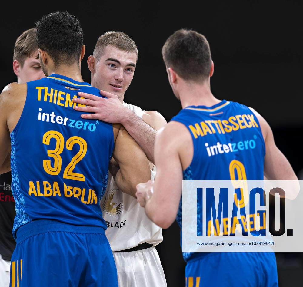 Johannes Thiemann Alba , Ziga Samar Towers , Jonas Mattisseck Alba 16 04 23, Hamburg, Veolia Towers Hamburg vs Alba Berlin, easyCredit BBL, Basketball Bundesliga, 1 Liga, season 2022 2023, 28 matchday Â