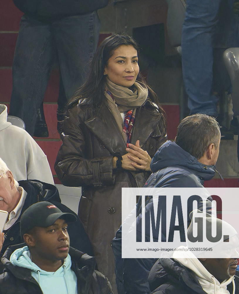 Natalie Max, girlfriend of Thomas Tuchel, coach FCB in the quarter final match FC BAYERN MUENCHEN - MANCHESTER CITY 1-1 of football UEFA Champions League in season 2022 2023 in Munich, Apr 19, 2023. Viertelfinale Rückspiel, FCB