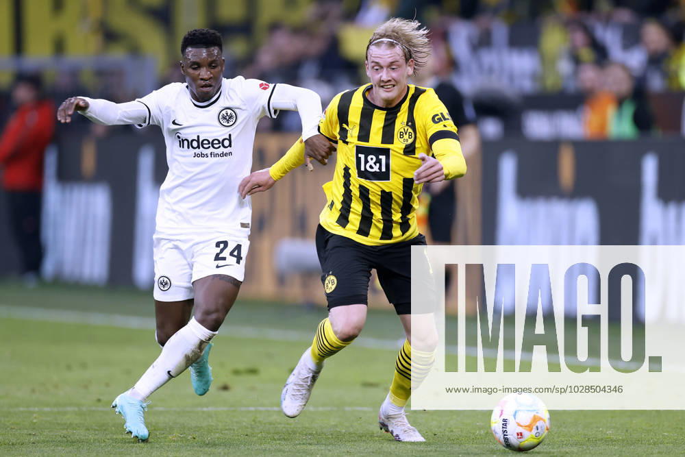 BRANDT Julian Team BVB with ULINEIA BUTA Bundesliga DFL season 2022 2023 BL match BVB Eintracht Frankfurt 4 0 on 22 04 2023 in Dortmund DFL REGULATES PROHIBIT ANY USE OF PHOTOGRAPHS as IMAGE SEQUENCES and or QUASI VIDEO