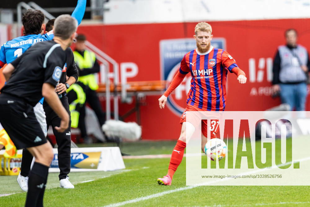 Jan Niklas Beste FC Heidenheim, 37 1 FC Heidenheim vs Holstein Kiel, 2 Football Bundesliga, 29 Matchday, 23 04 2023, Season 2022 2023 DFL REGULATES PROHIBIT ANY USE OF PHOTOGRAPHS AS IMAGE SEQUENCES AND OR QUASI VIDEO 1 FC Heidenheim 1846 vs Holstein Kiel, 2 Football Bundesliga, 23 04 2023, 29 Matchday Heidenheim