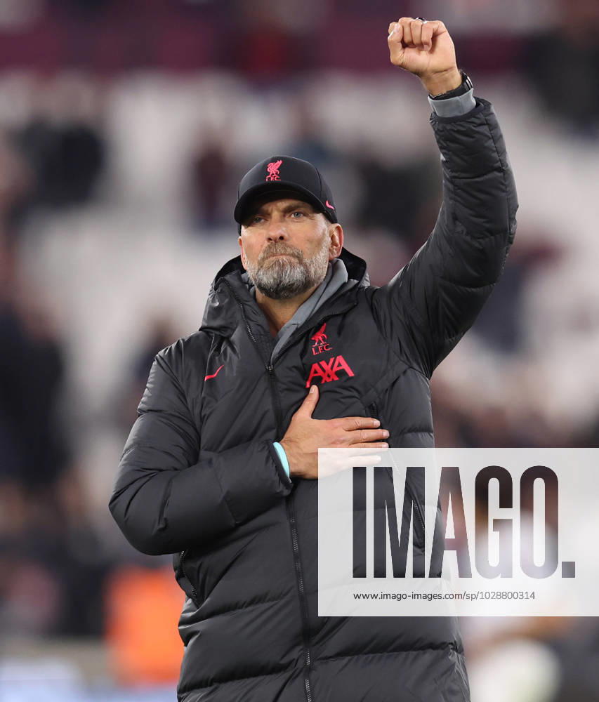 London, England, 26th April 2023. Jurgen Klopp, Manager of Liverpool celebrates after the Premier League match at the London Stadium, London. Picture credit should read: Paul Terry Sportimage . SPI-2394-0024