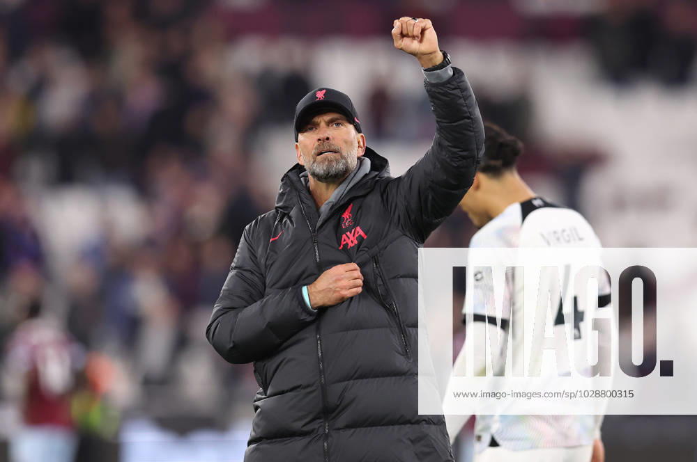 London, England, 26th April 2023. Jurgen Klopp, Manager of Liverpool celebrates after the Premier League match at the London Stadium, London. Picture credit should read: Paul Terry Sportimage . SPI-2394-0025
