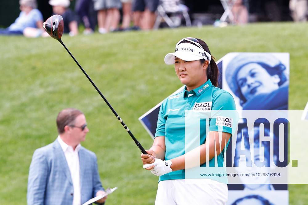 CLIFTON, NJ - MAY 13: Hae Ran Ryu of South Korea on the 1st tee during the third round of the LPGA, Golf Damen Cognizant Founders Cup at Upper Montclair Country Club on May 13, 2023 in Clifton, New Jersey. (Photo by Rich Graessle Icon Sportswire) GOLF: MAY 13 LPGA Cognizant Founders Cup Icon23051315478