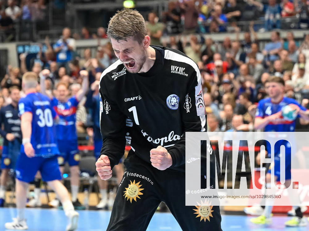 Christopher Rudeck Bergischer HC, 01 cheers loudly over one of his numerous saves Bergischer HC vs Fuechse Berlin, Handball, LIQUI Moly HBL, 29 Spieltag, Saison 2022 2023, 14 05 2023 Bergischer HC vs Fuechse Berlin, Handball, LIQUI Moly HBL, 29 Spieltag, Saison 2022 2023, 14 05 2023 Duesseldorf