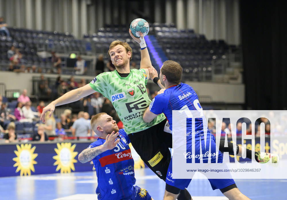 V l Tom Kare NIKOLAISEN BHC , Mathias GIDSEL B , Tomas BABAK BHC , Action, Duel, Throw, Handball 1 Bundesliga, 30 Matchday, Bergischer HC BHC Fuechse Berlin B , on 14 05 2023 in Duesseldorf Germany ÃÂ