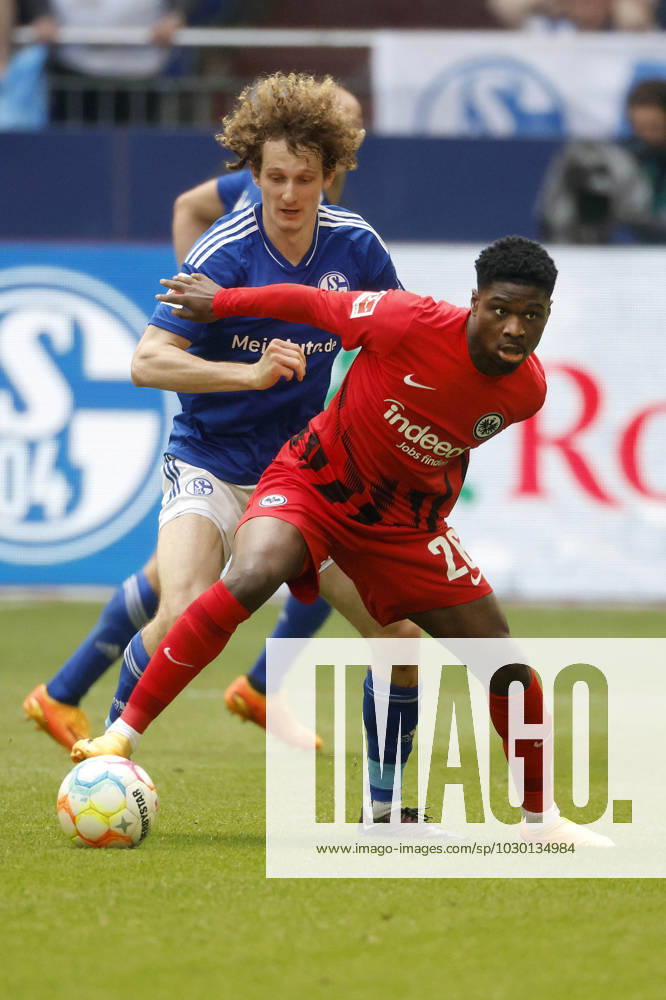 Gelsenkirchen, Germany, 1 Football Bundesliga 33 Matchday FC Schalke 04 vs Eintracht Frankfurt 2 2 on 20 05 2023 at Veltins Arena on Schalke in Gelsenkirchen Alex KRAL S04 left and Eric Junior DINA EBIMBE FFM right