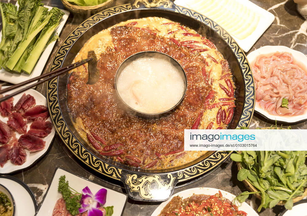 Sichuan hotpot, Chongqing butter hotpot 587926305003405378