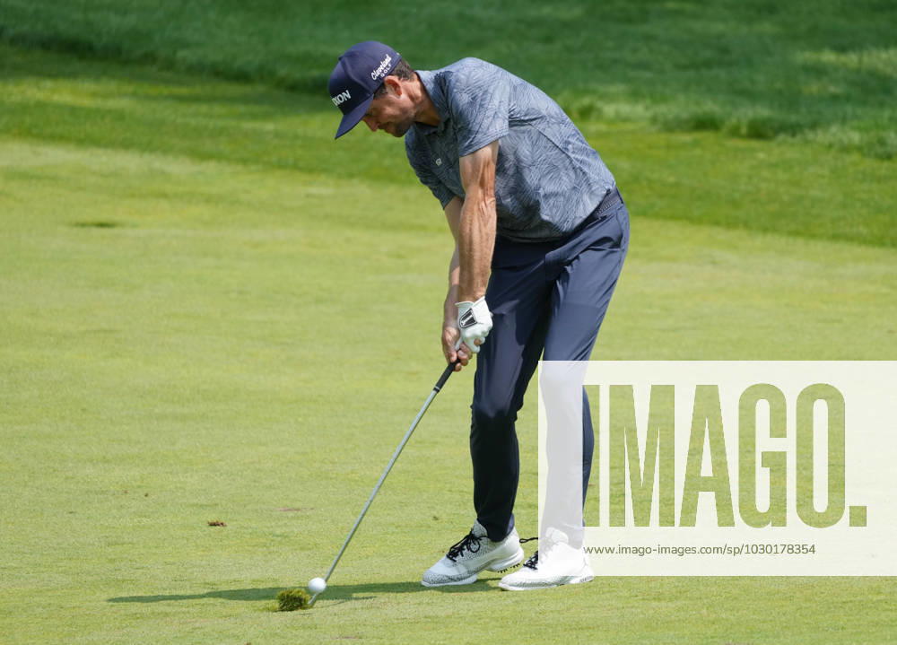 Keegan Bradley hits his second shot on the 9th fairway during the final round of the 2023 PGA, Golf Herren Championship at Oak Hill Country Club in Rochester, New York on Sunday, May 21, 2023. ROC20230521511 AARONxJOSEFCZYK