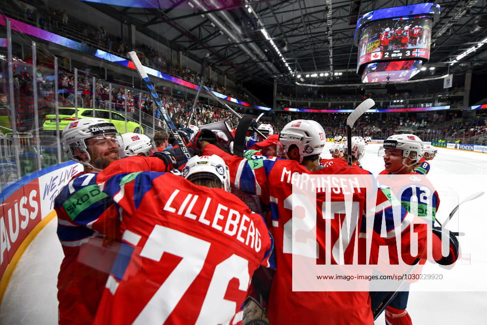 RIGA, LATVIA MAY 22 Norway celebrate the victory during the 2023 IIHF Ice Hockey World Championship Finland Latvia game between Canada and Norway at Arena Riga on May 22, 2023 in Riga, Latvia Riga Arena Riga Latvia