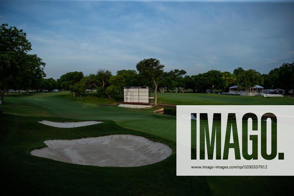 FORTH WORTH, TX - MAY 25: General photo hole 18 with the original score board during the first round of the Charles Schwab Challenge on May 24, 2023, at Colonial Country Club in Fort Worth, Texas. (Photo by Aric Becker Icon Sportswire) GOLF: MAY 25 PGA, Golf Herren - Charles Schwab Challenge Icon23052516
