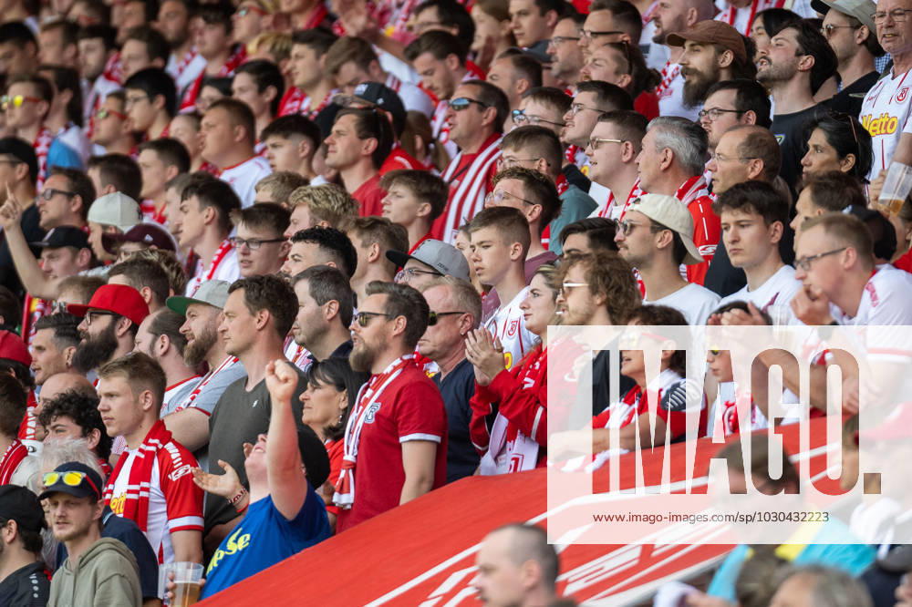 Fans and spectators of Regensburg, GER, SSV Jahn Regensburg vs FC Heidenheim, football, 2 Bundesliga, 34 match day, season 2022 2023, 28 05 2023, Eibner Pressefoto Sascha Walther GER, SSV Jahn Regensburg vs FC Heidenheim, football, 2 Bundesliga, 34 match day, season 2022 2023, 28 05 2023 Regensburg