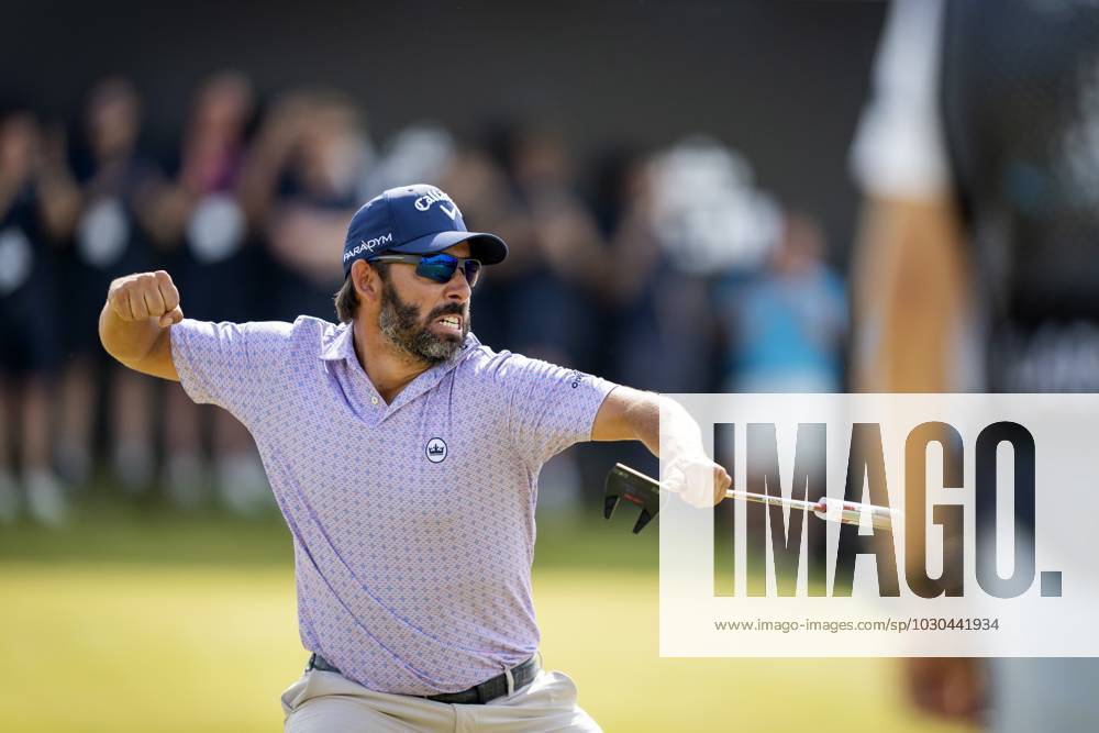 CROMVOIRT - Pablo Larrazabal (ESP) after winning the 103rd edition of the KLM Open golf tournament. The KLM Open counts as a qualifying tournament for the US Open. ANP SANDER KONING netherlands out - belgium out Cromvoirt IVx 470421574 originalFilename: 0258128968st