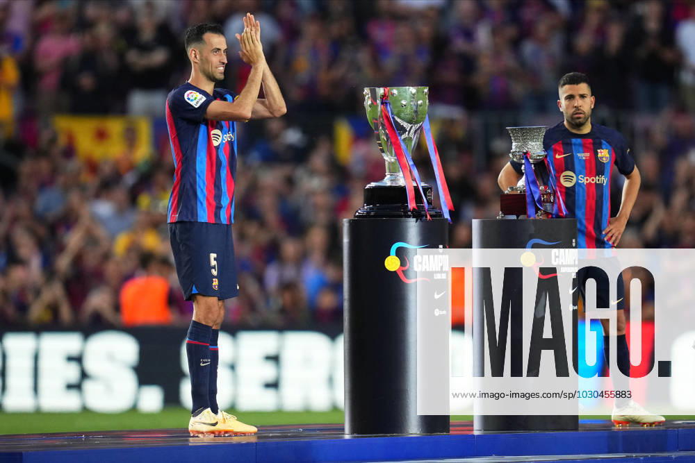 KW21 ESP: FC Barcelona, Barca RCD Mallorca. La Liga Santander Sergio Busquets and Jordi Alba during his farewell as a FC Barcelona player during the La Liga match between FC Barcelona and RCD Mallorca played at Spotify Camp Nou Stadium on May 28, 2023 in Barcelona, Spain. kpng