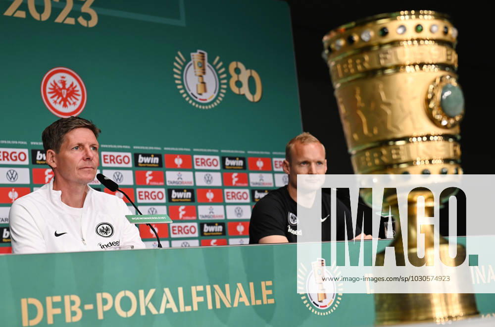football DFB Pokal final 2023, Eintracht Frankfurt training and press conference before the match RB Leipzig Eintracht Frankfurt, emonline,, v l coach Oilver Glasner Eintracht Frankfurt zautz, Sebastian Rode Eintracht Frankfurt Berlin