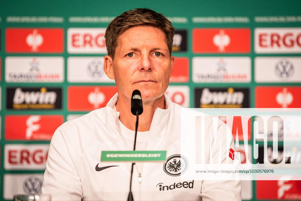 Press Conference DFB Cup Final, RB Leipzig vs Eintracht Frankfurt Berlin, 02 06 2023 Oliver Glasner Coach Eintracht Frankfurt Press Conference DFB Cup Final, RB Leipzig vs Eintracht Frankfurt Olympiastadion, Berlin, 02 06 2023 DFL REGULATIONS PROHIBIT ANY USE OF PHOTOGRAPHS AS IMAGE SEQUENCES AND OR QUASI VIDEO