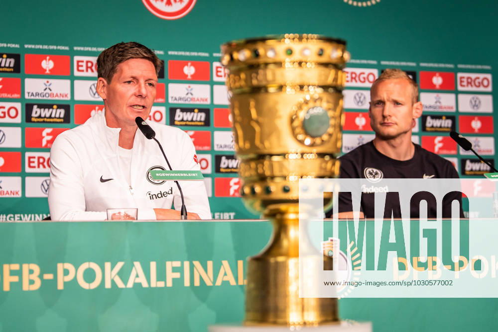 Press Conference DFB Cup Final, RB Leipzig vs Eintracht Frankfurt Berlin, 02 06 2023 Oliver Glasner Coach Eintracht Frankfurt Sebastian Rode Eintracht Frankfurt, 17 Press Conference DFB Cup Final, RB Leipzig vs Eintracht Frankfurt Olympiastadion, Berlin, 02 06 2023 DFL REGULATES PROHIBIT ANY USE OF PHOTOGRAPHS AS IMAGE SEQUENCES AND OR QUASI VIDEO