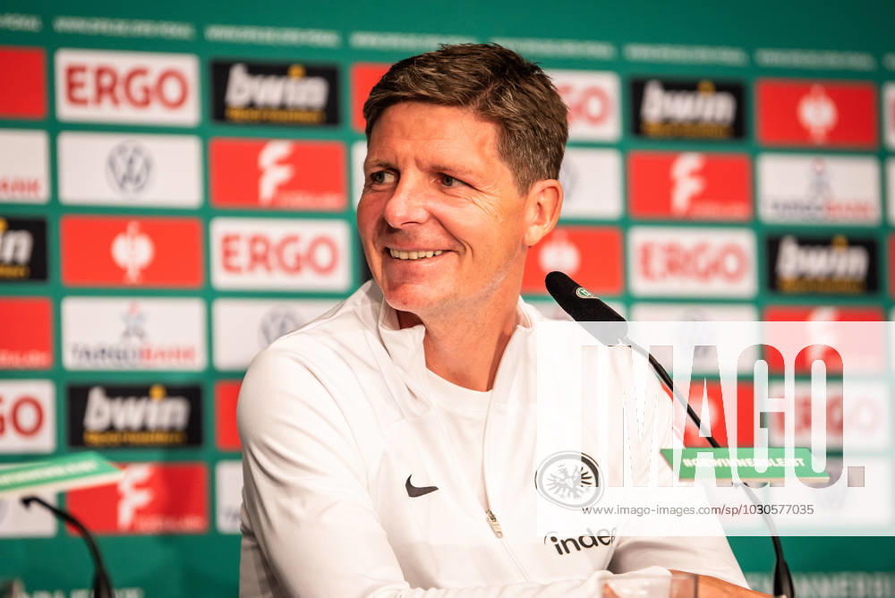 Press Conference DFB Cup Final, RB Leipzig vs Eintracht Frankfurt Berlin, 02 06 2023 Oliver Glasner Coach Eintracht Frankfurt Press Conference DFB Cup Final, RB Leipzig vs Eintracht Frankfurt Olympiastadion, Berlin, 02 06 2023 DFL REGULATIONS PROHIBIT ANY USE OF PHOTOGRAPHS AS IMAGE SEQUENCES AND OR QUASI VIDEO