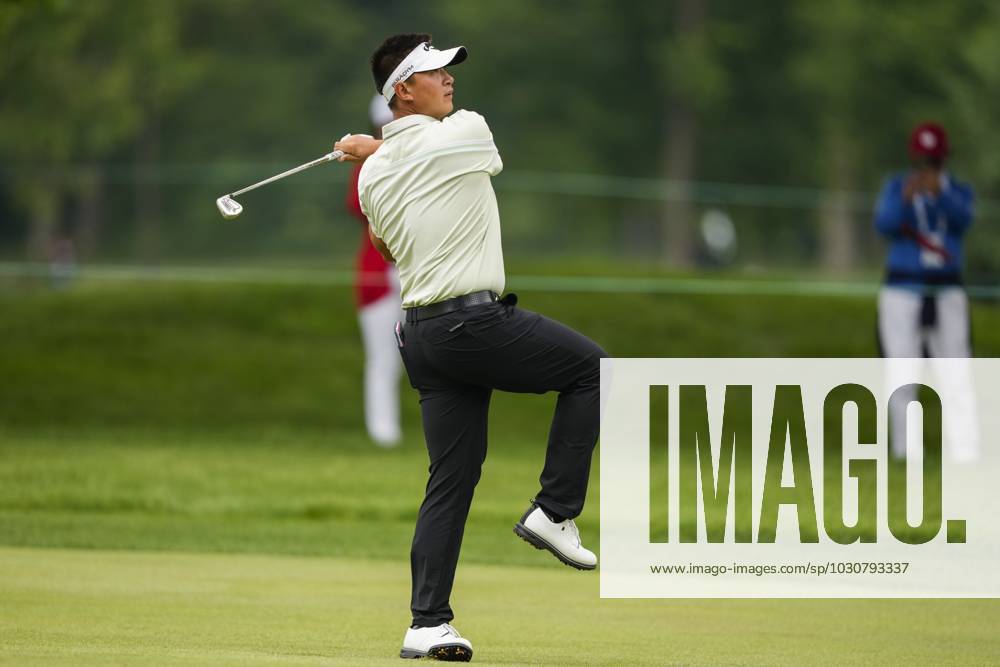 Carl Yuan makes a shot from the fairway on the sixteenth hole during the second round of the Canadian Open in Toronto on Friday, June 9, 2023. Canada News - June 9, 2023 - ZUMAc35_ 20230609_zaf_c35_146