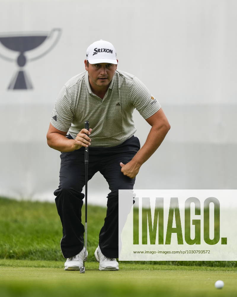 Andrew Novak reads the green before putting on the fifteenth hole during the second round of the Canadian Open in Toronto on Friday, June 9, 2023. Canada News - June 9, 2023 - ZUMAc35_ 20230609_zaf_c35_161