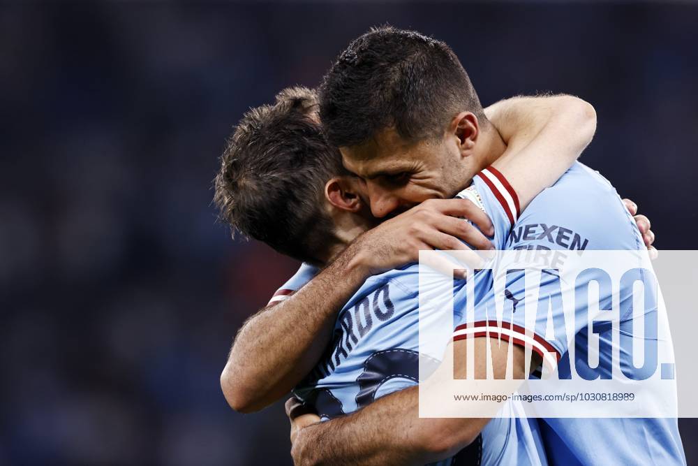ISTANBUL - Bernardo Silva of Manchester City FC, Rodri of Manchester City FC celebrate the 1-0 victory after the UEFA Champions League Final between Manchester City FC and FC Inter Milan at Ataturk Olympic Stadium on June 10, 2023 in Istanbul, Turkey. AP Dutch Height MAURICE OF STONE UEFA Champions League final 2022 2023 ANPxSportx xMauricexvanxSteenxIVx 471330156 originalFilename: 471330156
