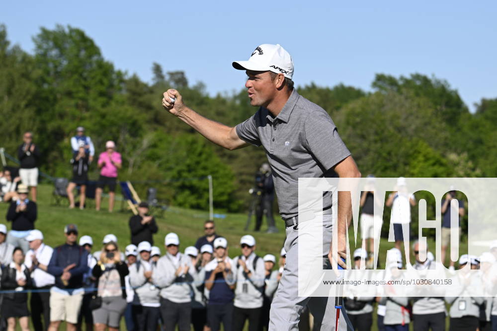 STOCKHOLM 20230611 Dale Whitnell, Great Britain, celebrates after winning the Scandinavian Mixed European Tour event at Ullna golf course STOCKHOLM SVERIGE