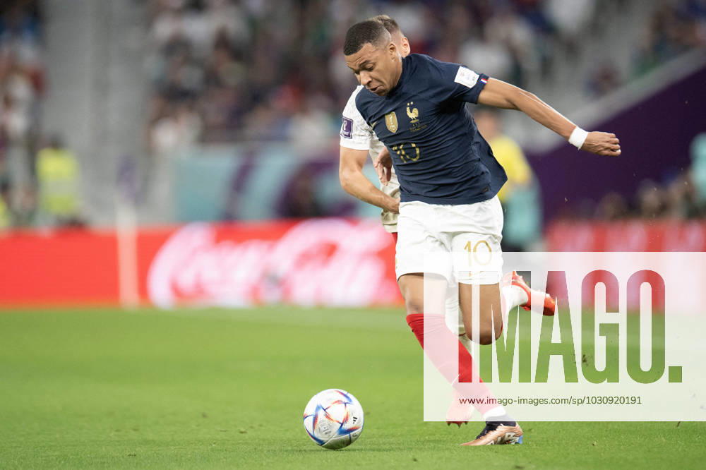 France v Poland - Round of 16 - FIFA World Cup, WM, Weltmeisterschaft, Fussball Doha Kylian Mbappe of France in action during the FIFA World Cup Qatar 2022 Round of 16 match between France v Poland at Al Thumama Stadium on December 04, 2022 in Doha, Qatar. Photo by David Niviere ABACAPRESS.COM DOHA Qatar