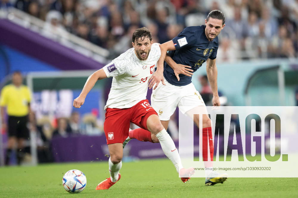 France v Poland - Round of 16 - FIFA World Cup, WM, Weltmeisterschaft, Fussball Doha Adrien Rabiot of France in action during the FIFA World Cup Qatar 2022 Round of 16 match between France v Poland at Al Thumama Stadium on December 04, 2022 in Doha, Qatar. Photo by David Niviere ABACAPRESS.COM DOHA Qatar