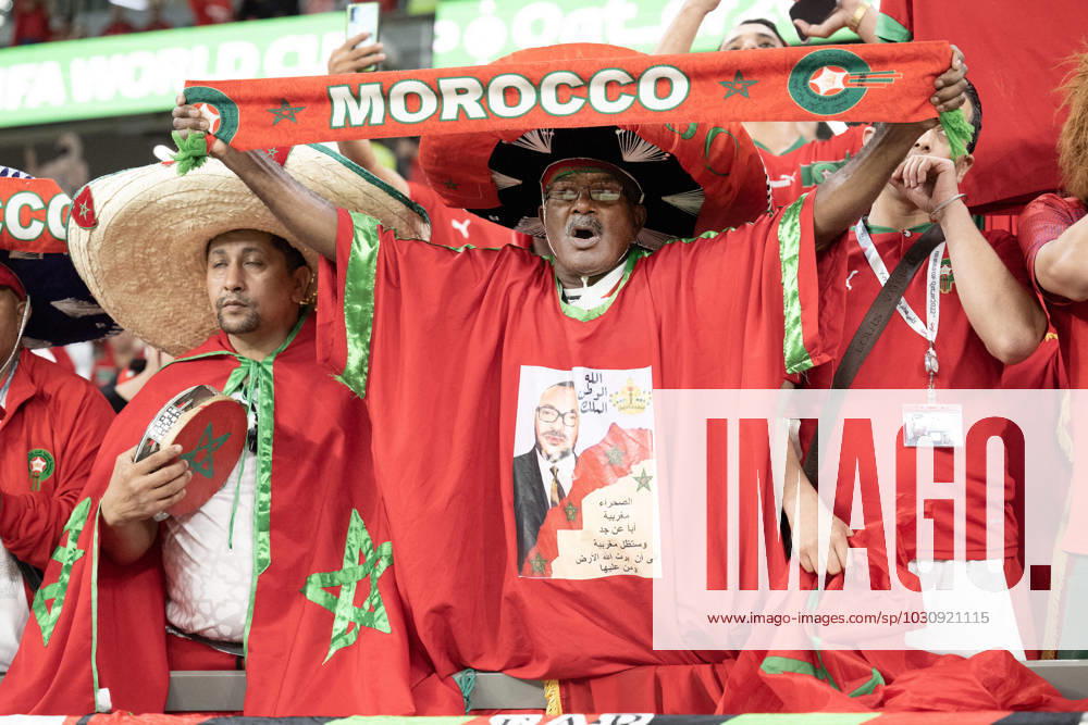 Morocco v Spain - Round of 16 - FIFA World Cup, WM, Weltmeisterschaft, Fussball Doha. Marocan fans attend the FIFA World Cup Qatar 2022 Round of 16 match between Morocco v Spain at the Al-Thumama Stadium, on December 06, 2022 in Doha, Qatar. Photo by David Niviere ABACAPRESS.COM DOHA Qatar