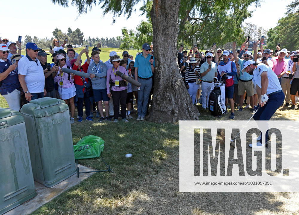 Cameron Young hits from spot where dropped the ball of the 10th fairway during the third round for the 2023 U.S. Open at the Los Angeles Country Club in Los Angeles on Saturday June 17, 2023. LAP2023061703 MIKExGOULDING