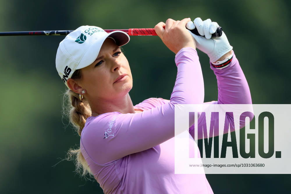 Meijer LPGA, Golf Damen Classic for Simply Give Lindsey Weaver-Wright of Prosper, Texas hits from the 14th tee during the third round of the Meijer LPGA Classic golf tournament at Blythefield Country Club in Belmont, MI, USA Saturday, June 17, 2023. Belmont Michigan United States