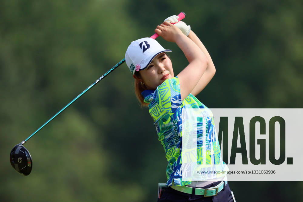 Meijer LPGA, Golf Damen Classic for Simply Give Ayaka Furue of Kobe, Japan hits from the 14th tee during the third round of the Meijer LPGA Classic golf tournament at Blythefield Country Club in Belmont, MI, USA Saturday, June 17, 2023. Belmont Michigan United States