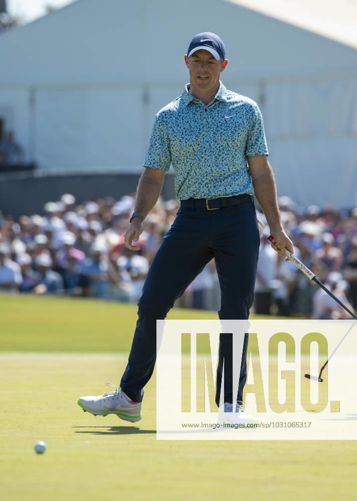 Rory McIlroy reacts to barely missing a putt for eagle on the first hole during the third round for the 2023 U.S. Open at the Los Angeles Country Club in Los Angeles on Saturday June 17, 2023. . LAP2023061708 MIKExGOULDING