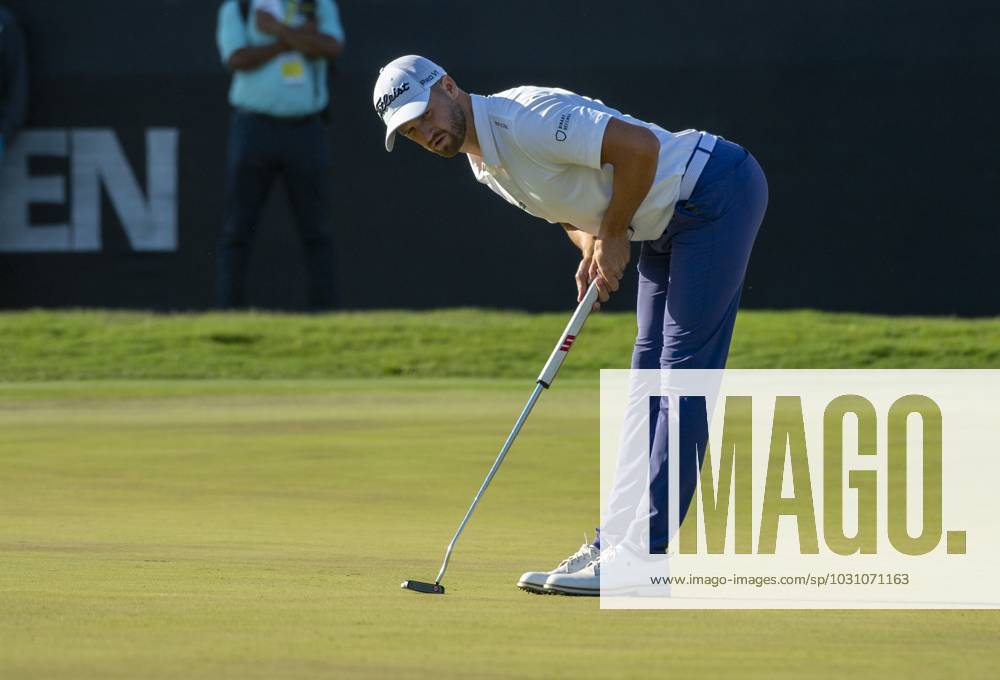 Wyndham Clark tries some body english to no avail on his birdie putt on the 10th hole during the third round for the 2023 U.S. Open at the Los Angeles Country Club in Los Angeles on Saturday June 17, 2023. LAP2023061722 MIKExGOULDING
