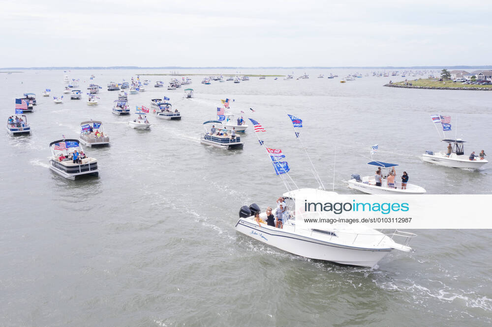 Hundreds of boaters participate in a Boaters for Trump Parade along the Indian River in coastal south Delaware, organized by DelMarVa Boaters for Trump, August 15, 2020. - ZUMAc171 20200815_zap_c171_007