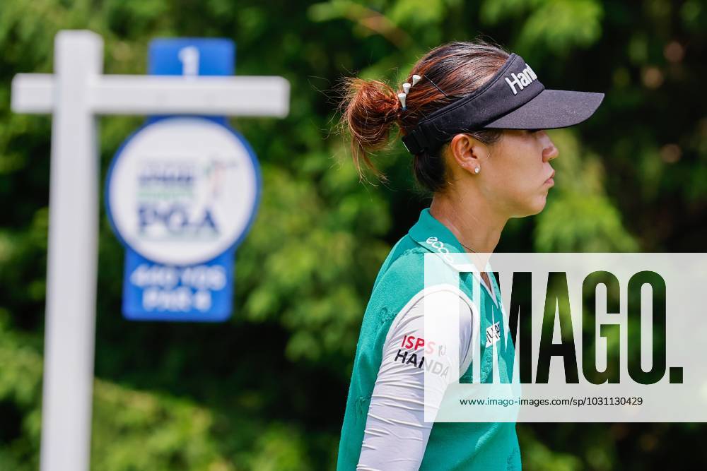 SPRINGFIELD, NJ - JUNE 19: Lydia Ko of New Zealand walks off the 1st tee during practice for the LPGA, Golf Damen KPMG Womens PGA, Golf Herren Championship on June 19, 2023 at Baltusrol Golf Club (Lower Course) in Springfield, New Jersey. (Photo by Rich Graessle Icon Sportswire) GOLF: JUN 19 LPGA KPMG Womens PGA Championship Icon23061918143