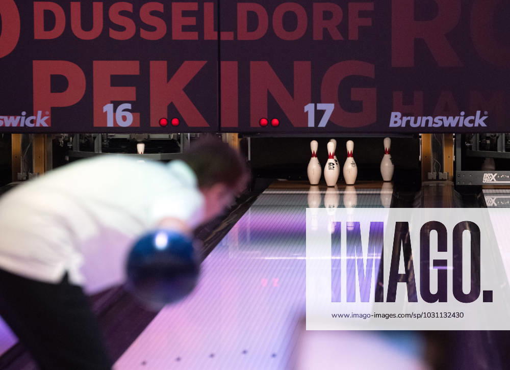 Special Olympics 2023 Day 4 , bowling at Bowling World Berlin at Mercedes Platz, pictured Constanze Pajonk Germany throws, 20 06 2023,