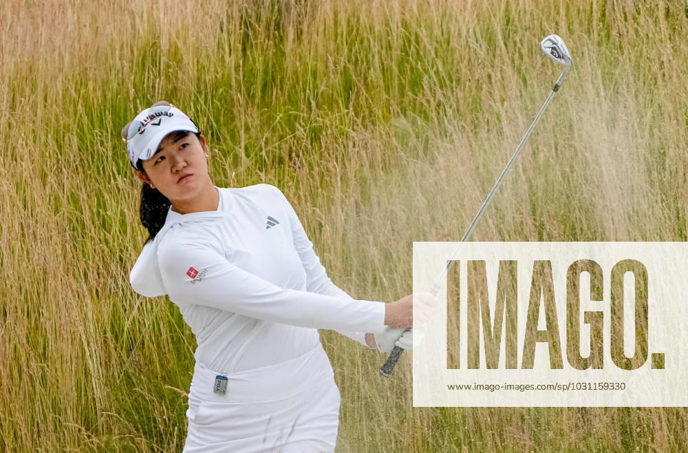 Rose Zhang (USA) hits out of a bunker during a practice round of the KPMG Womens Golf Championship at Baltusrol Golf Club in Springfield, NJ on June 21, 2023. Eclipse Sportswire CSM Springfield USA - ZUMAcs17 20230621_zaf_cs17_017