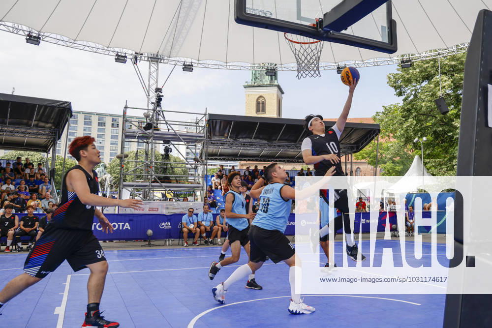 SEPCIAL OLYMPICS WORLD GAMES Special Olympics World Games Berlin 2023 6 day 22 June 2023 3x3 basketball men team Korea trying to shoot a basket Berlin Neptunbrunnen Berlin Germany